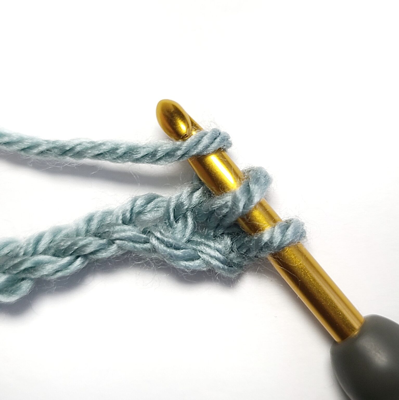 Single Crochet Stitch - This is Crochet