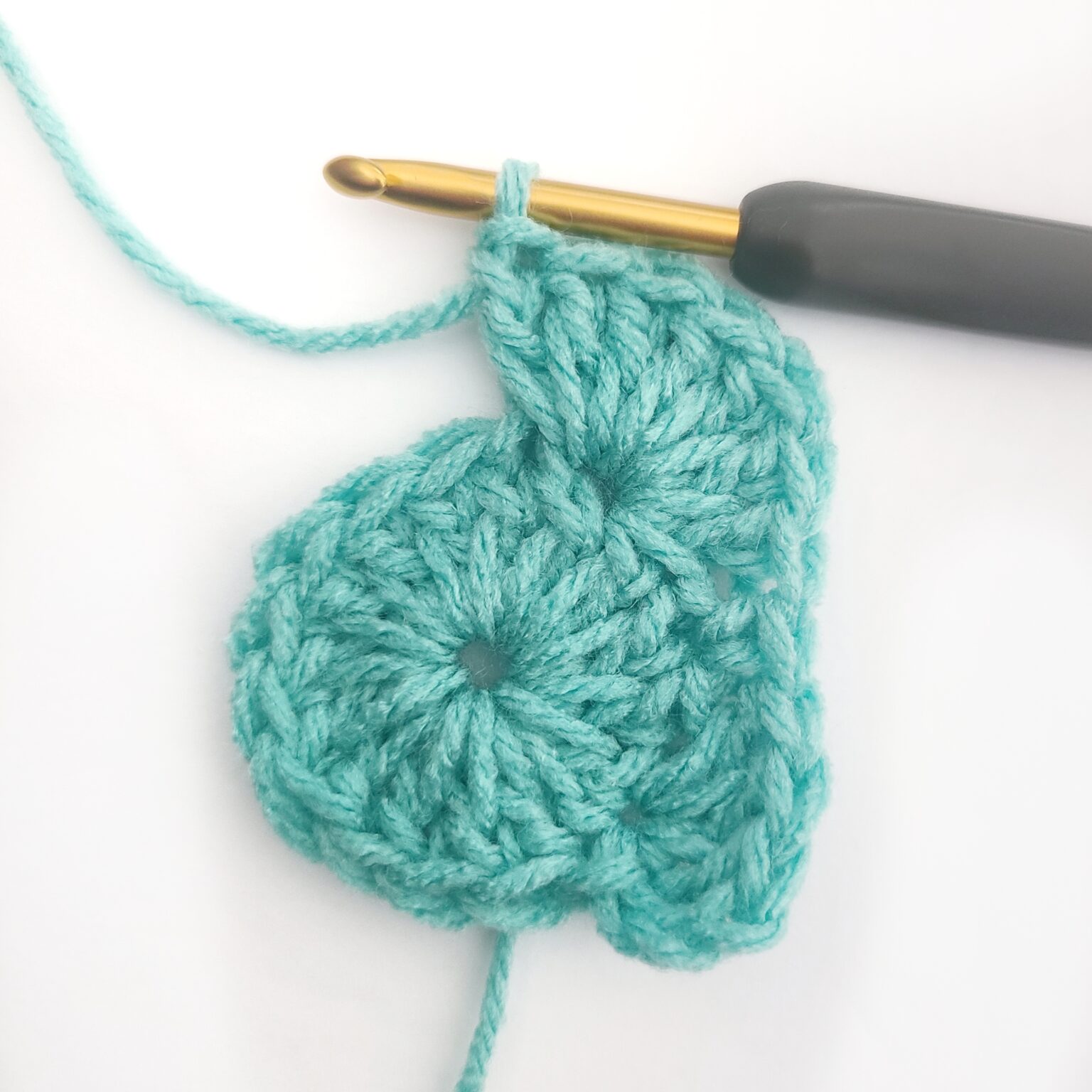 Unique Solid Granny Square - This is Crochet